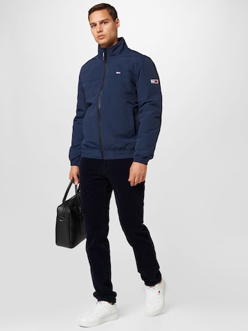 Tommy Jeans Tussenjas 'Essential' in Blauw