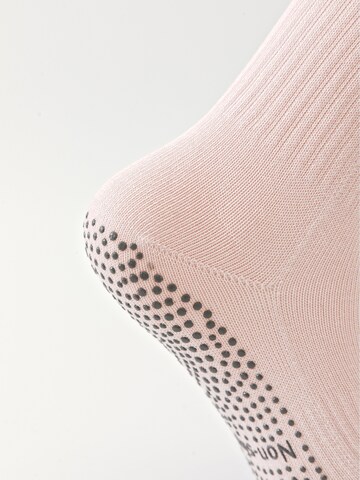 Millo Athletic Socks 'Freedome Yoga' in Pink