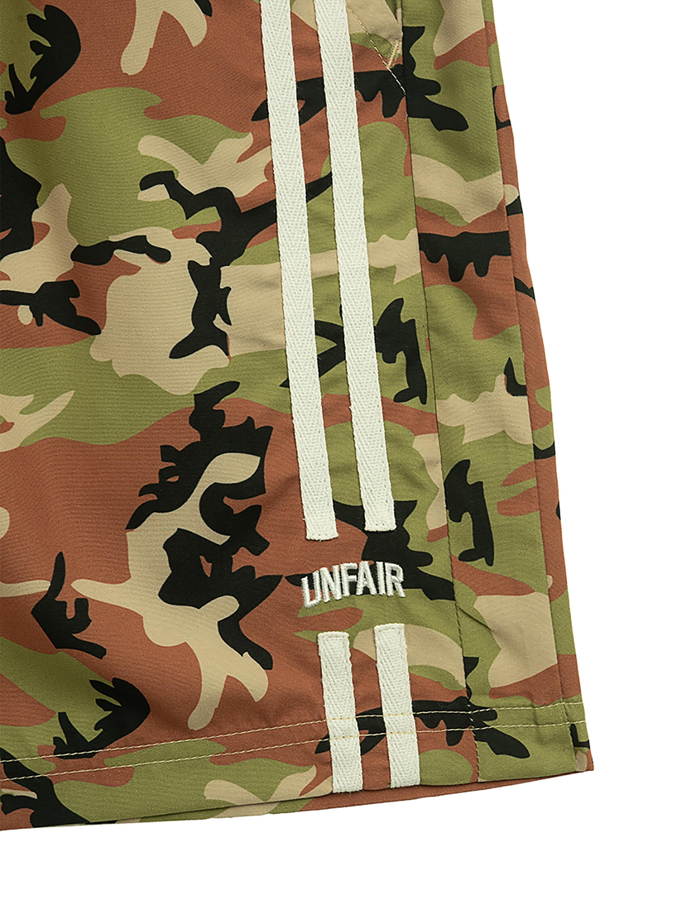 Loosefit Pantaloncini da bagno 'Woodland' di Unfair Athletics in verde