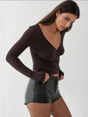 T-shirt Hiccup en marron