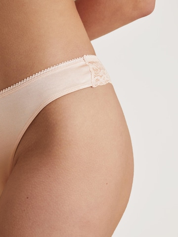 String 'Sensual Secrets' di CALIDA in rosa