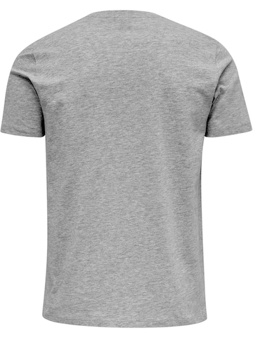 Hummel Functioneel shirt 'Legacy' in Grijs