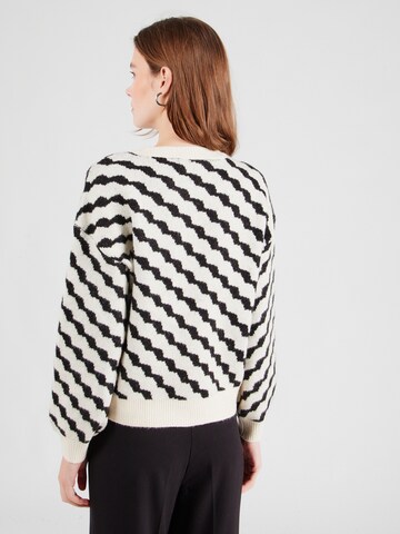 VERO MODA Свитер в Бежевый