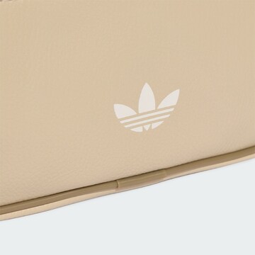 ADIDAS ORIGINALS - Mala de ombro 'Adicolor Classic' em bege