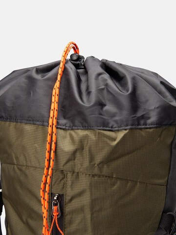 SWEDEMOUNT Sports backpack 'Expedition' in Green