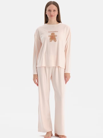 Dagi Пижама в Ярко-розовый: спереди