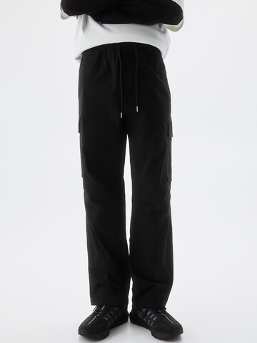 Loosefit Pantaloni cargo di Pull&Bear in nero: frontale