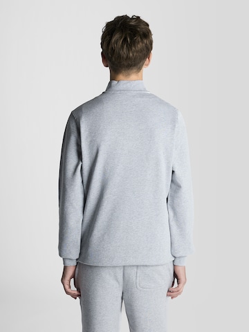 Lyle & Scott Sweatshirt in Grey