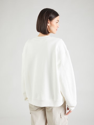 WEEKDAY Sweatshirt 'Paula' i vit