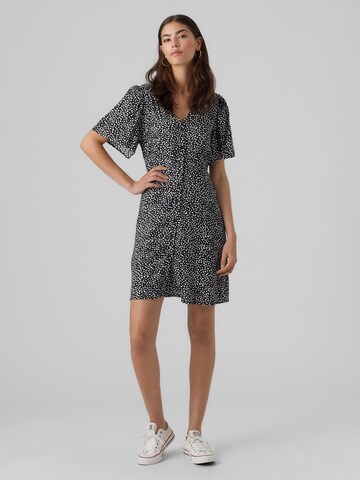 Robe-chemise 'ALBA' VERO MODA en noir