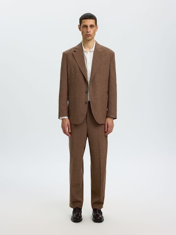 SELECTED - Ajuste regular Chaqueta saco en marrón: frente