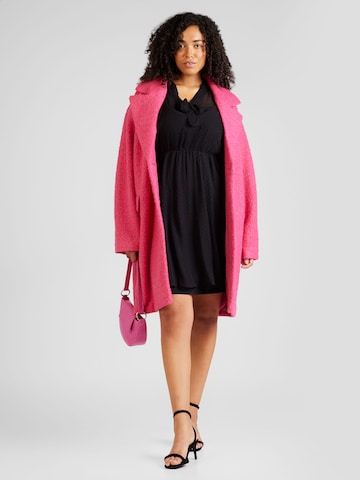 Robe 'Renate' ABOUT YOU Curvy en noir