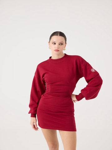 HOLLY LOLLY Dress in Red: front