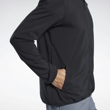 Veste de sport Reebok en noir