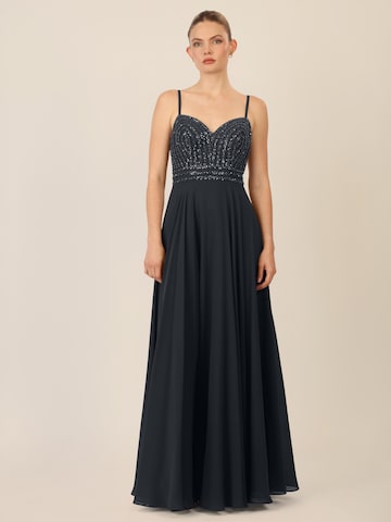 APART Evening Dress in Black: front