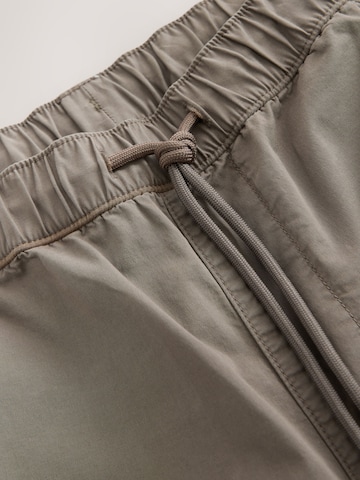 Next - Tapered Pantalón cargo en marrón