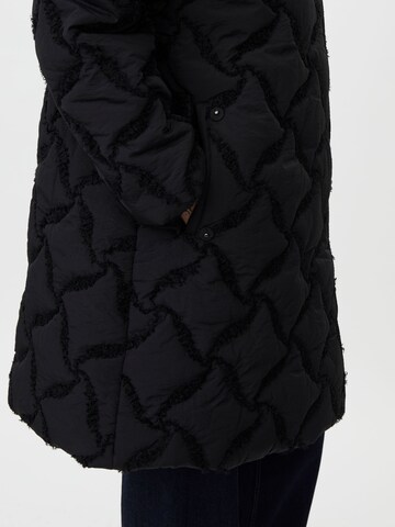 Manteau d’hiver 'Tynessa' Masai en noir
