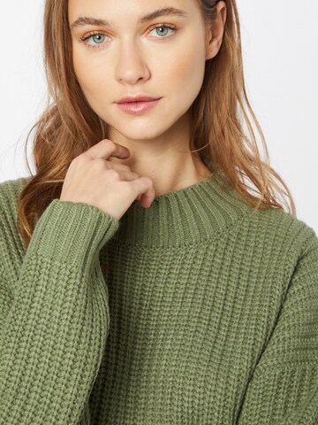 Pullover di Hailys in verde