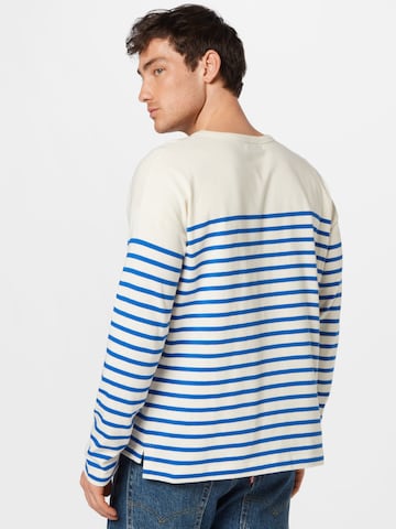 Tricou de la Maison Labiche pe bej