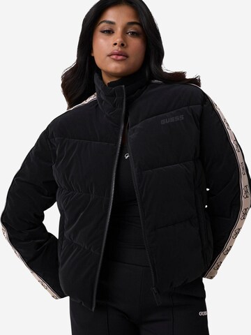 Veste d’hiver 'NEW JEAN PUFFER JACK V5BL11 WGYC2' GUESS en noir : devant