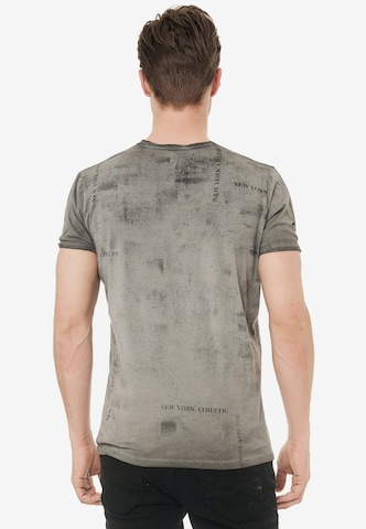 Rusty Neal T-Shirt mit lässigem Print in Grau