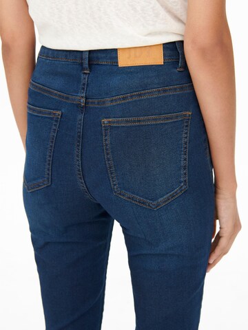 JDY Skinny Jeans 'Tulga' in Blauw