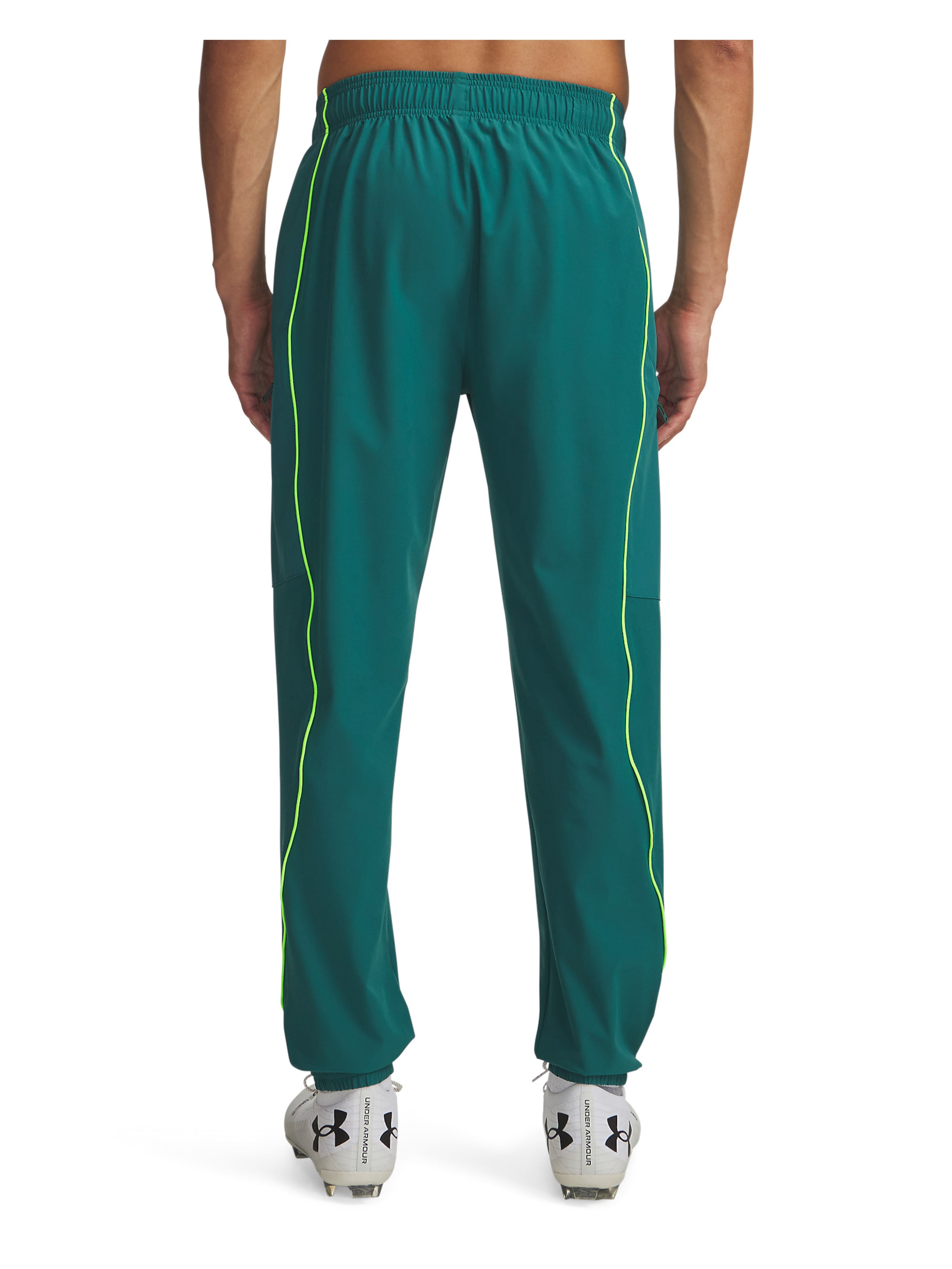UNDER ARMOUR Regular Sportbroek 'Challenger' in Groen