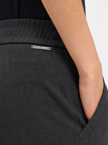 TONI Loose fit Pants 'Sue' in Grey