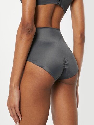 TRIUMPH Panty 'True Shape Sensation' in Grau