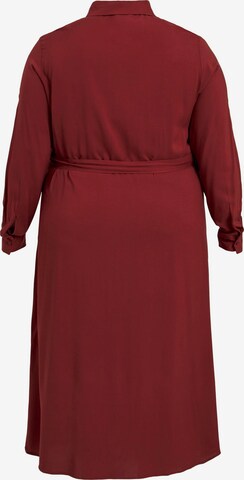 EVOKED - Vestido camisero 'Paya' en rojo