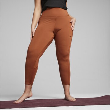 Coupe slim Leggings 'STUDIO' PUMA en marron : devant