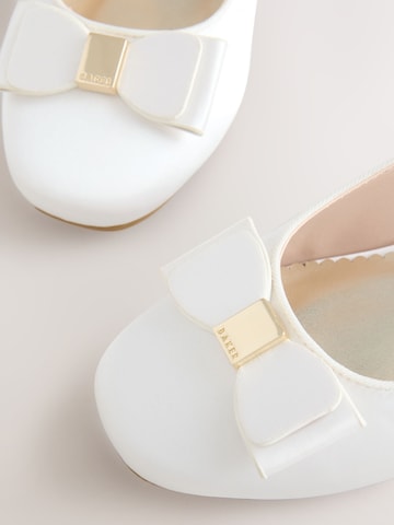 Baker by Ted Baker Σανδάλι σε λευκό