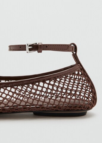 MANGO Riemchenballerina 'Perse' in Braun