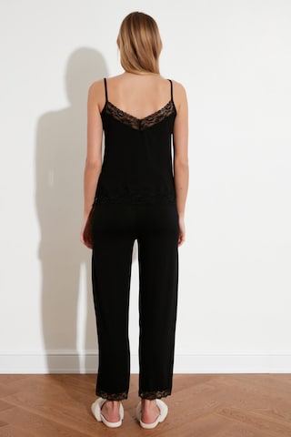 Trendyol - Pijama en negro