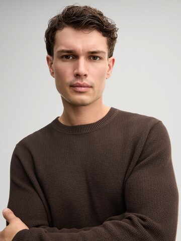 JOOP! Jeans Sweater in Brown