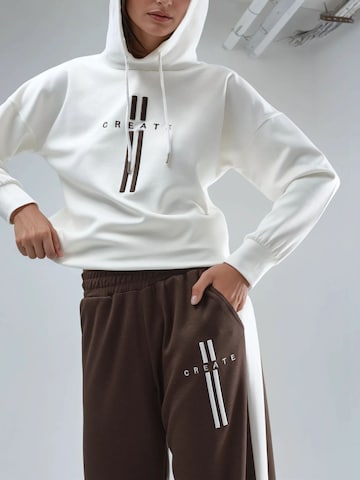 Survêtement Hiccup en blanc