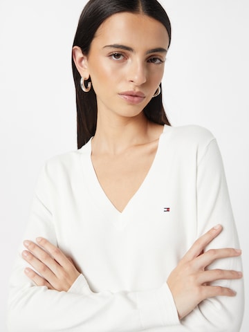 Pullover di TOMMY HILFIGER in bianco