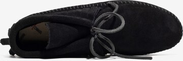 Minnetonka Moccasin in Black