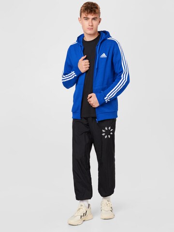 ADIDAS SPORTSWEAR Skinny Sportsweatvest in Blauw