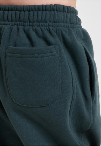 Urban Classics Tapered Broek in Groen