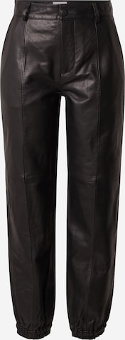 NÜMPH Zúžený Kalhoty 'CAREN' – černá: přední strana
