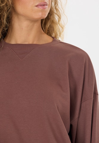 NOU Sweatshirt 'Vacay' in Brown
