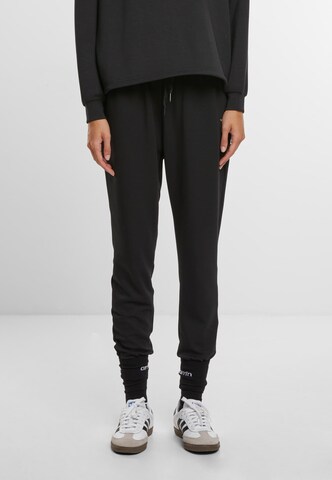 Aim'n Regular Trousers 'AMN-243-PNT-20010010-010' in Black