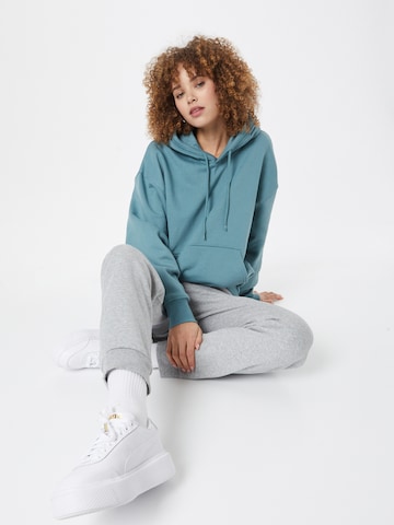 WEEKDAY Sweatshirt 'Alisa ' in Blauw