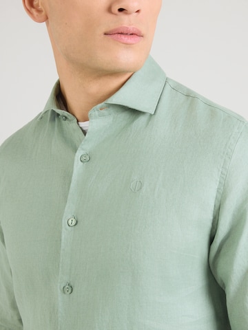 Dstrezzed Regular Fit Paita 'Jagger' värissä vihreä