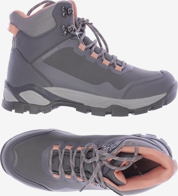 TRESPASS Dress Boots in 40 in Grey: front