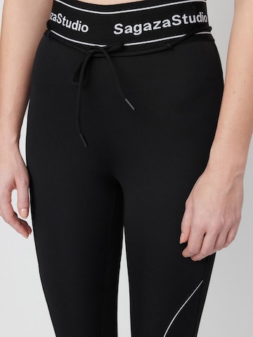 Trendyol Skinny Spodnie sportowe w kolorze czarny