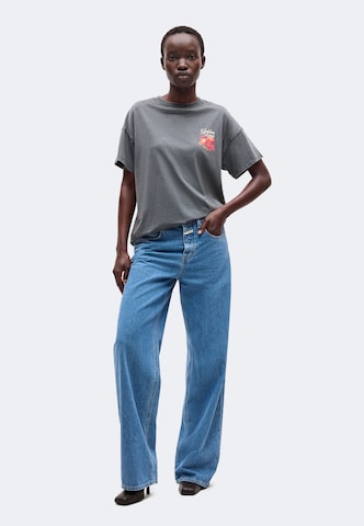 QS - Camiseta en gris
