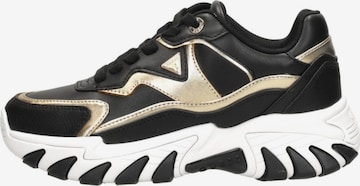 GUESS Sneaker low 'Nowah' in Schwarz: Vorderseite