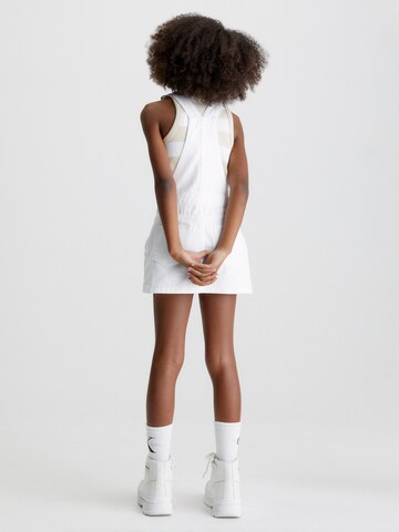 Calvin Klein Jeans - Vestido en blanco